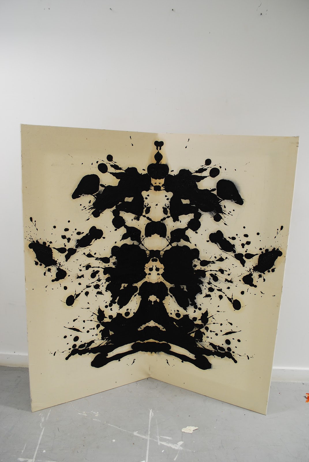 Dwayne Coleman Butterfly Print? Ink blot? Rorschach? Whatyamacallit.