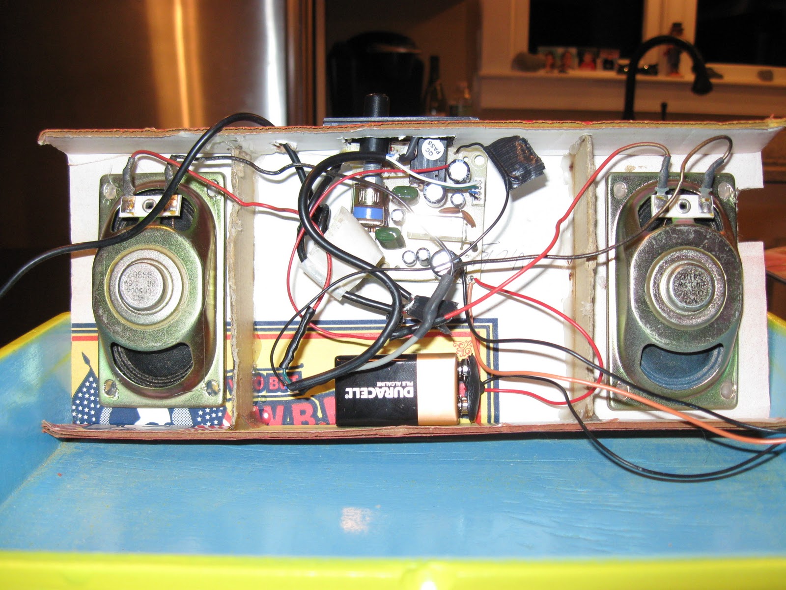 Speaker Box: The Amplifier Circuit
