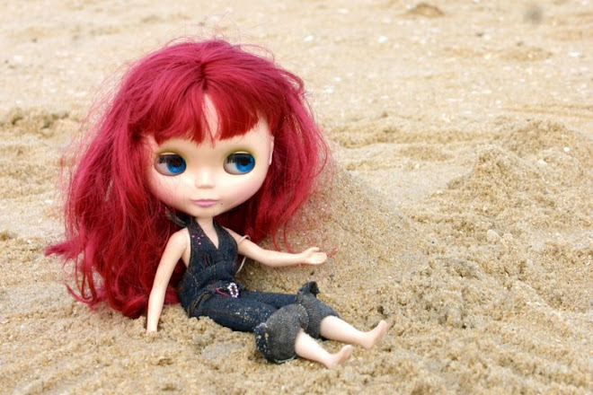 Beach Babe, Edithvale VIC, 2008