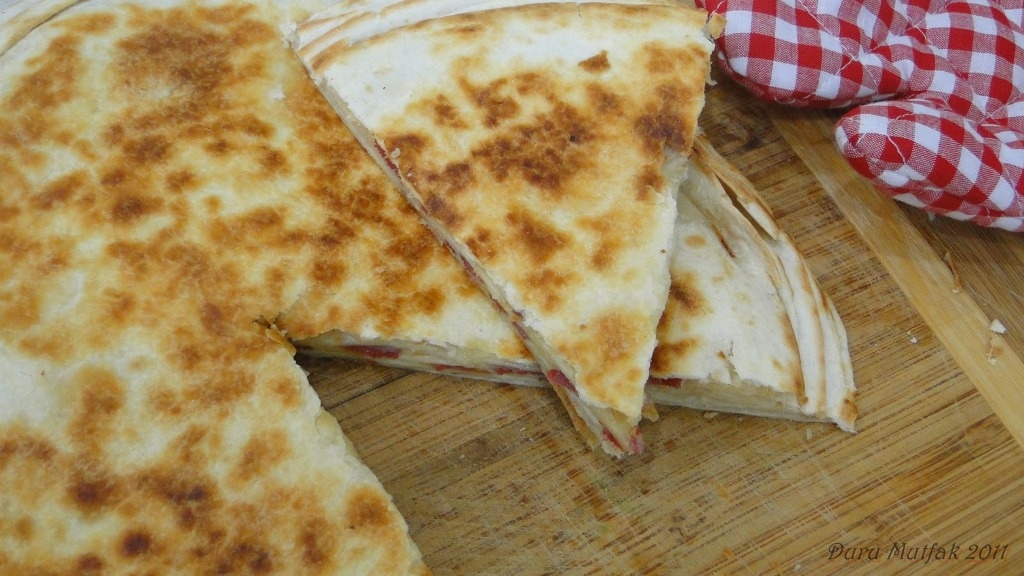 Duru Mutfak Pratik Resimli Yemek Tarifleri Tava Paçanga Böreği