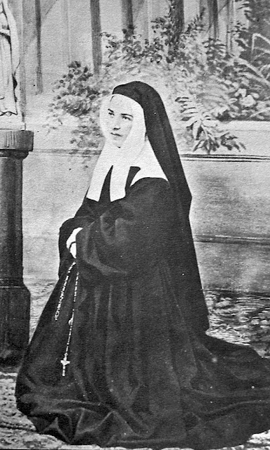 Santa Bernadette, religiosa