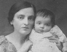 Jewish mother with child