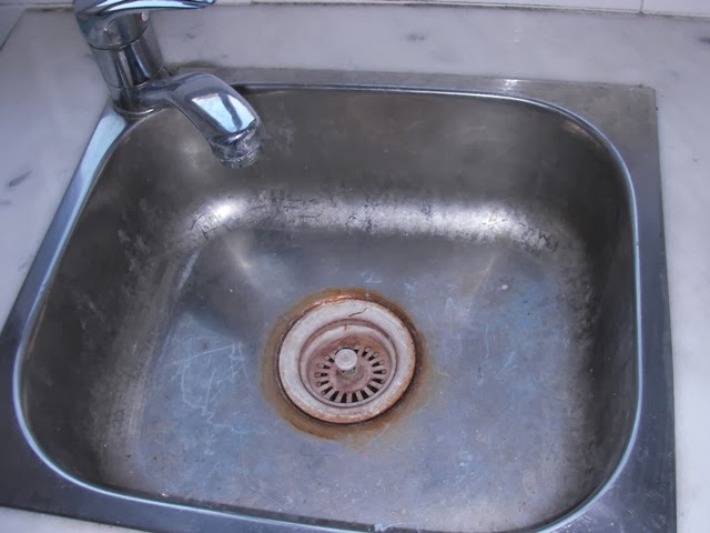 [SANY0014.JPG]