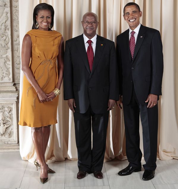 [obama_face_expression_12.jpg]