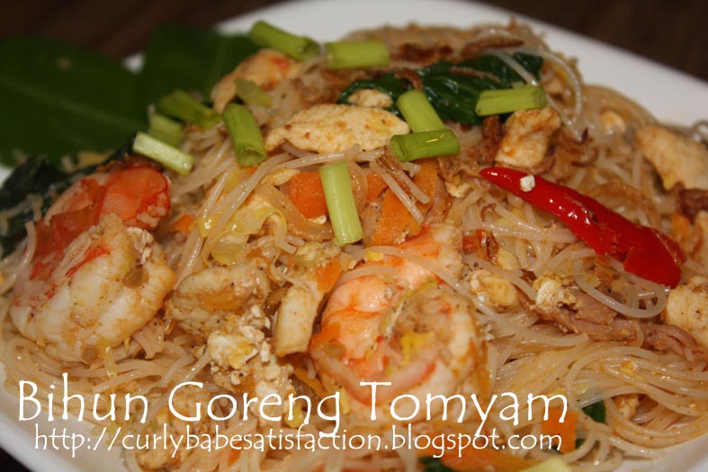 Curlybabe's Satisfaction: Mee Hoon Goreng Tom Yam