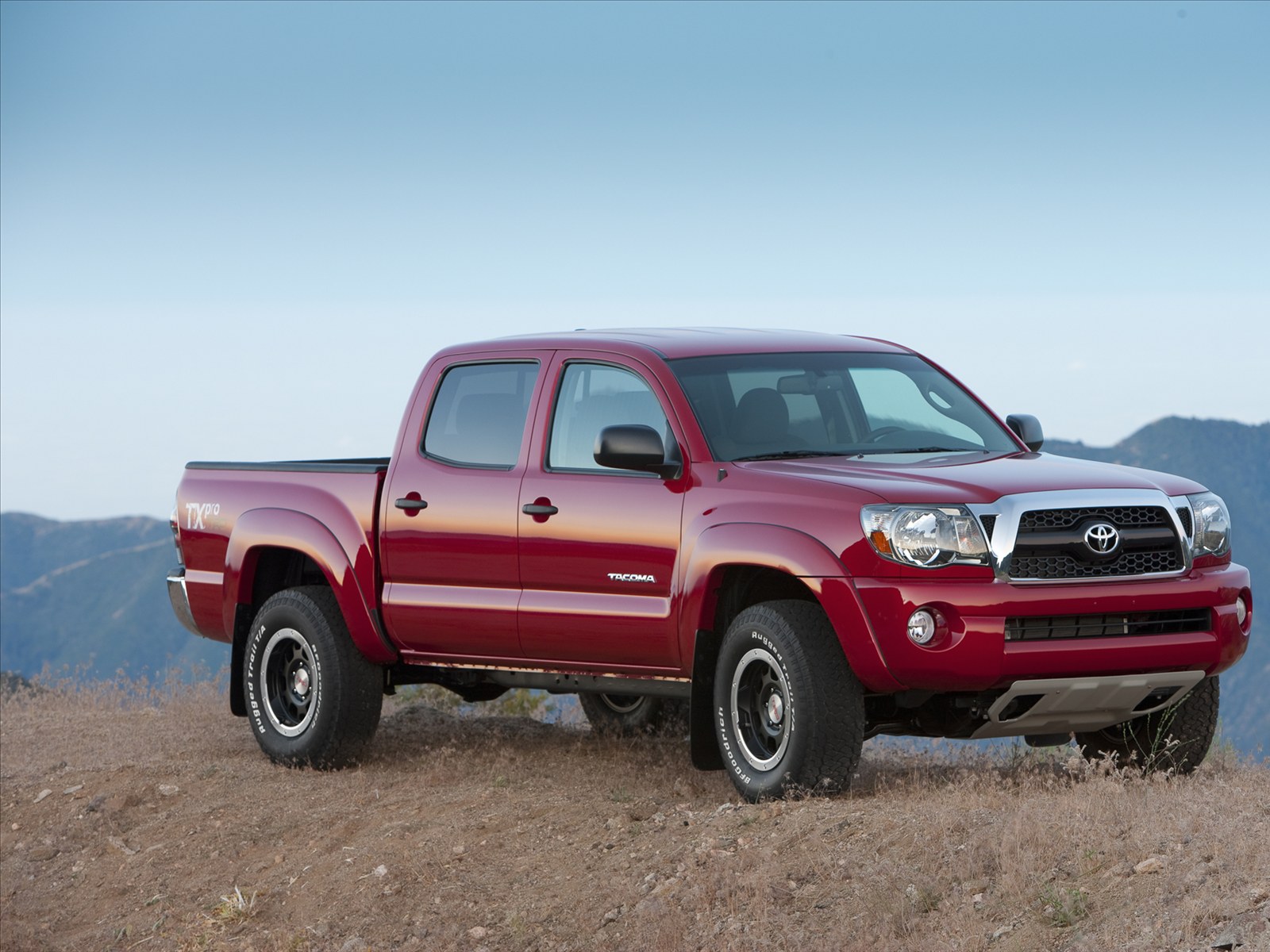 Car Pictures: Toyota Tacoma 2011
