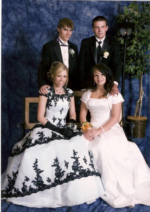 More of Prom. With royalty!