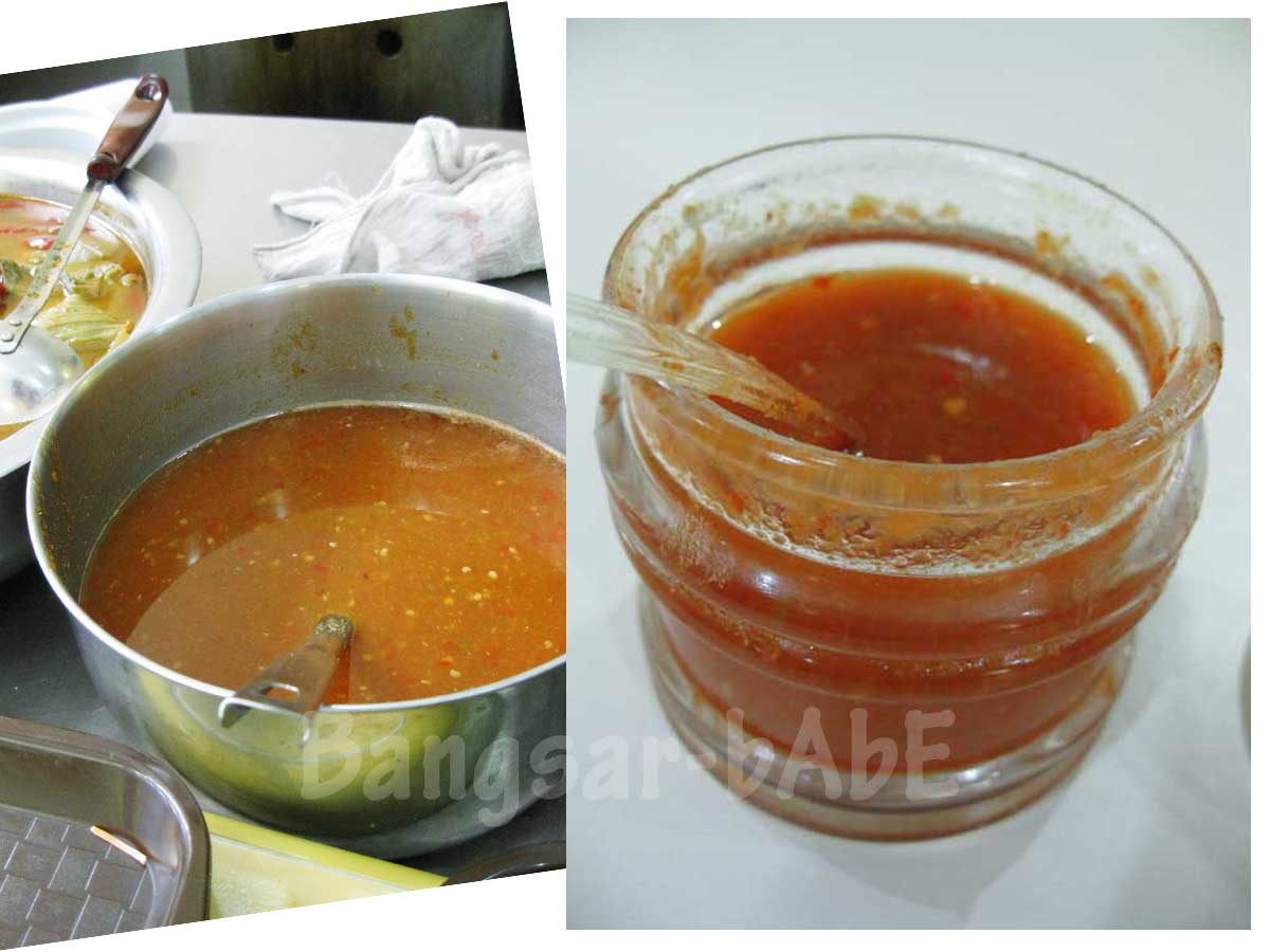 [Chilli+sauce.jpg]