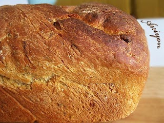 gourmet recipes - Whole grain bread with and spices.jpg
