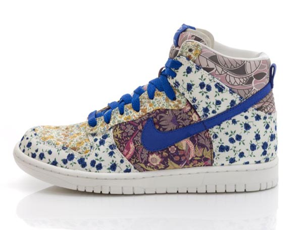 [liberty-dunks-2.jpg]