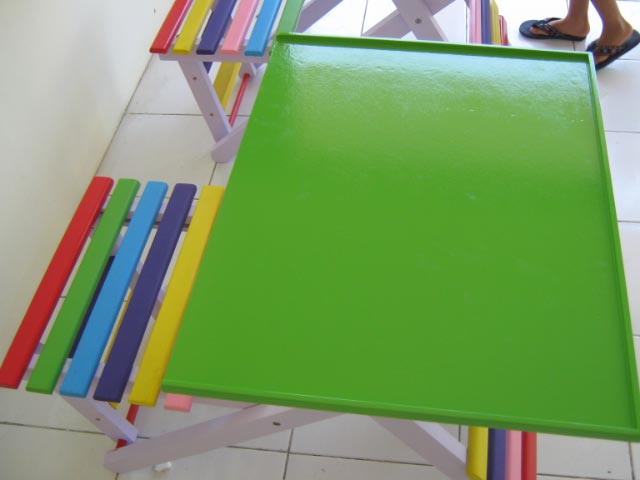 Dolanan Tradisional: Meja Belajar Anak