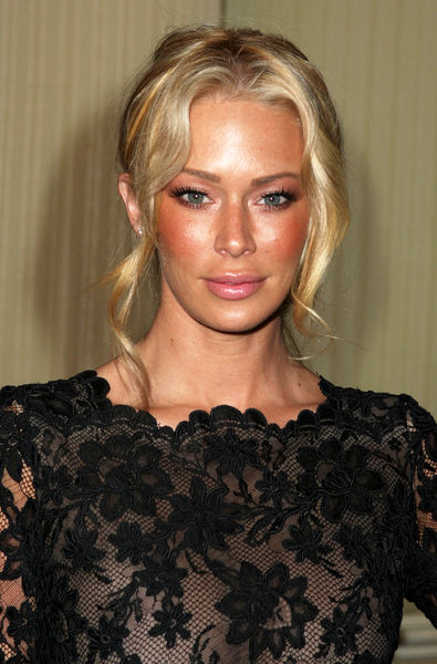 Hot Briana Banks Picture-Hollywood Stars Wallpapers