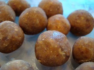 Frozen Vegan Peanut Butter Vanilla Balls in container