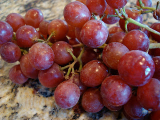 Red grapes - 31