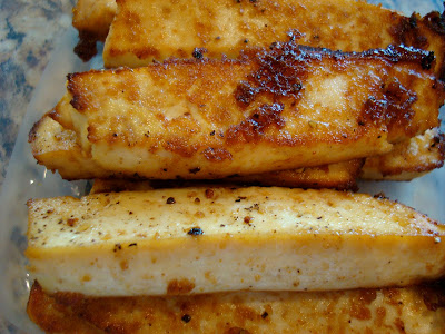 Sliced Sesame Ginger Maple Tofu in container