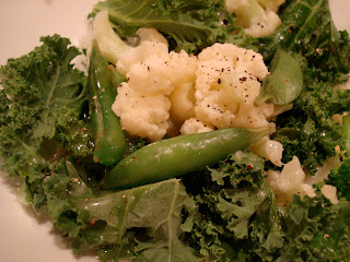 Kale salad with Vegetables