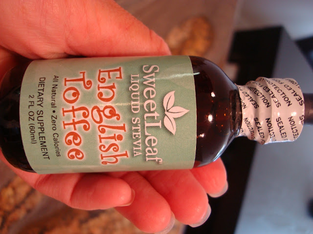 Close up bottle of Sweet Leaf Liquid Stevia