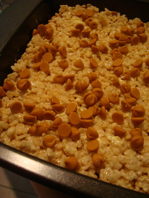 Rice Krispie Treats topped with butterscotch chips