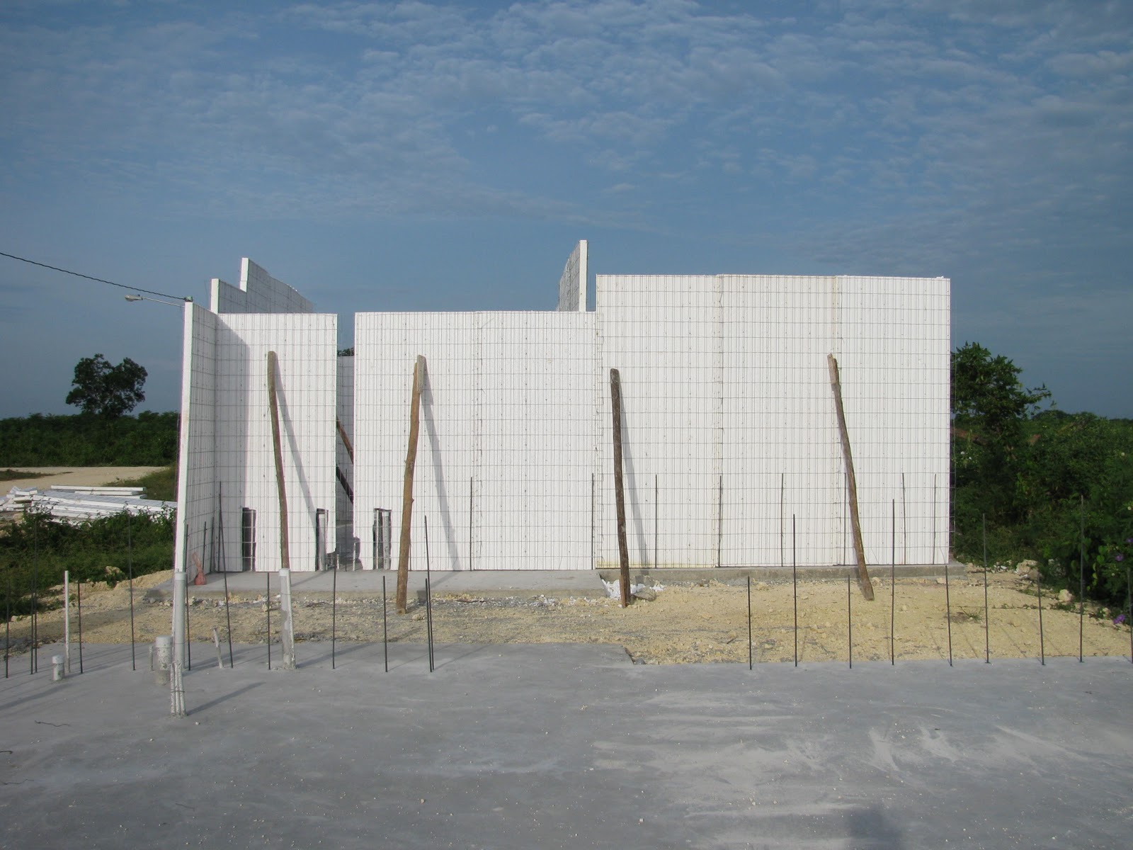 Worldly Travels The Chronicles of Aldo and Sayer How to build a foam