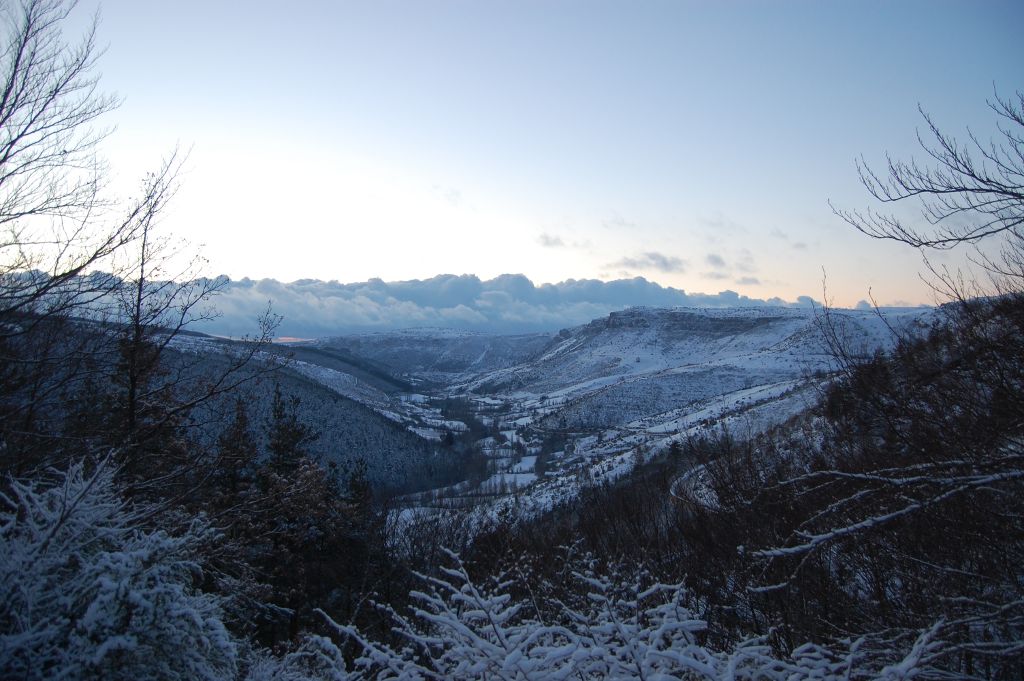 L'aventure, l'installation: Neigeux Noël