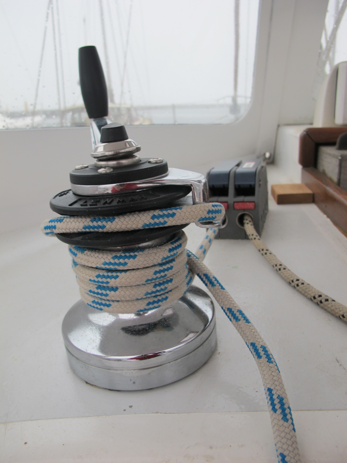 used self tailing sailboat winches