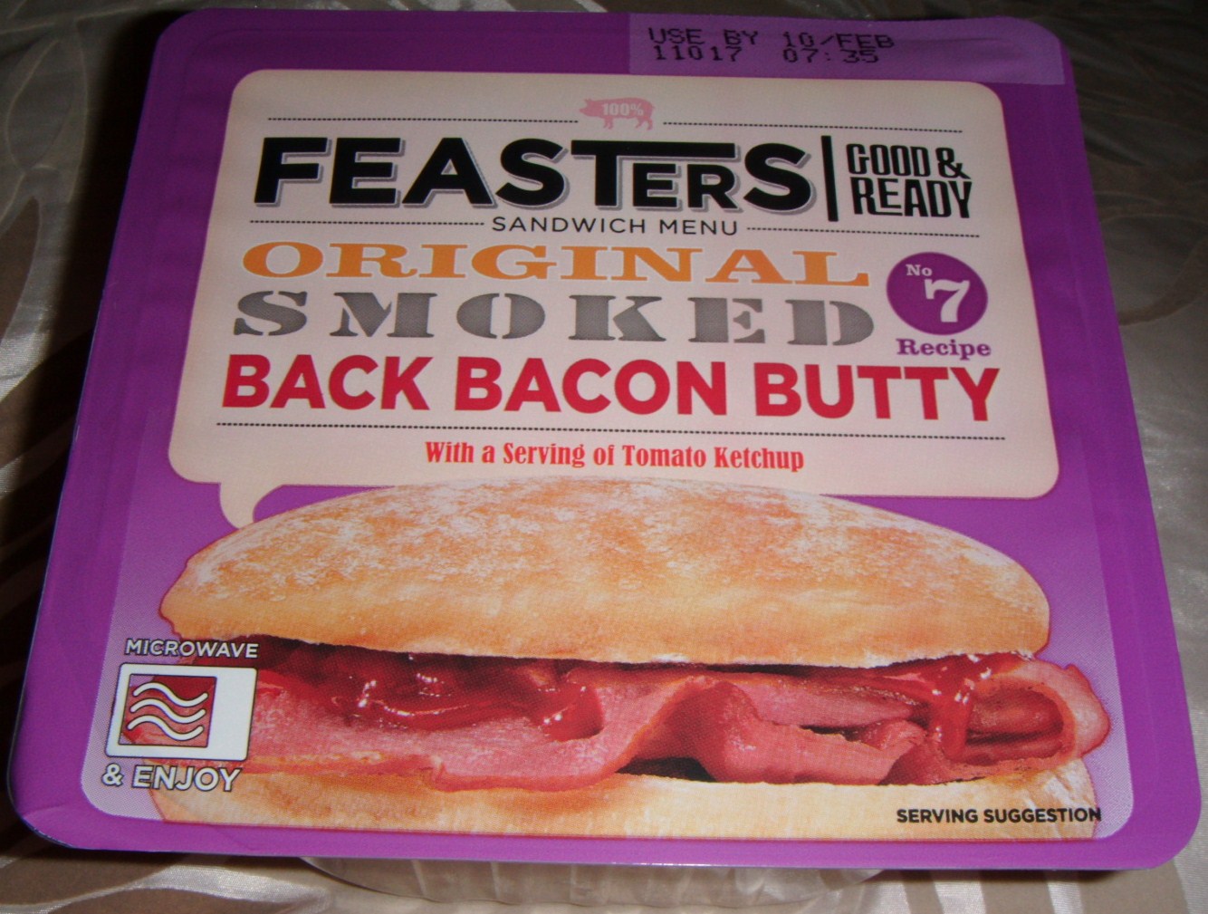 FOODSTUFF FINDS Original Smoked Back Bacon Butty [Feasters] [By Cinabar]
