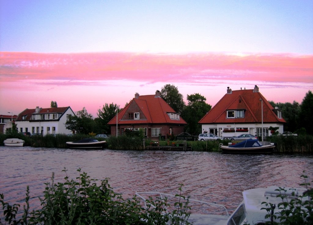 P H O T O G A L L E R Y: Strepen aan de hemel