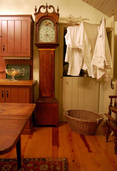 [laundry_kitchen_small.jpg]