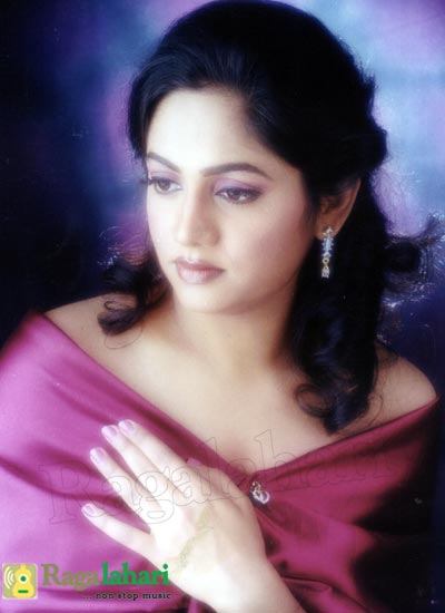 Lahari Lahari