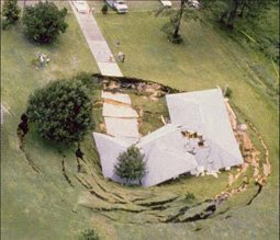 Sinkhole.jpg