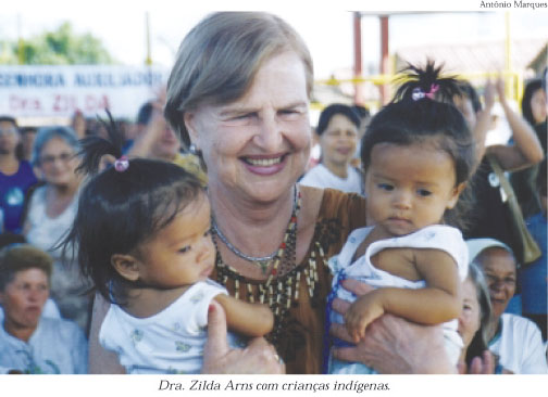 Dossiê a respeito da fome e da desnutrição no Brasil : O trabalho da Pastoral da Criança por Zilda Arns