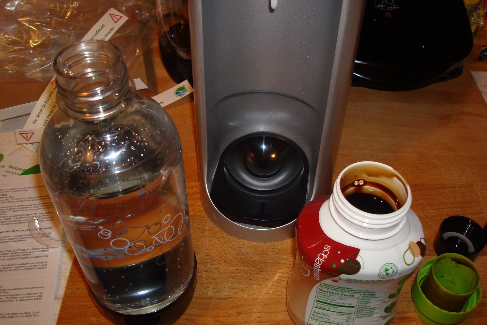 Save the Planet & Make Your Carbonated Drinks with SodaStream! Review ...