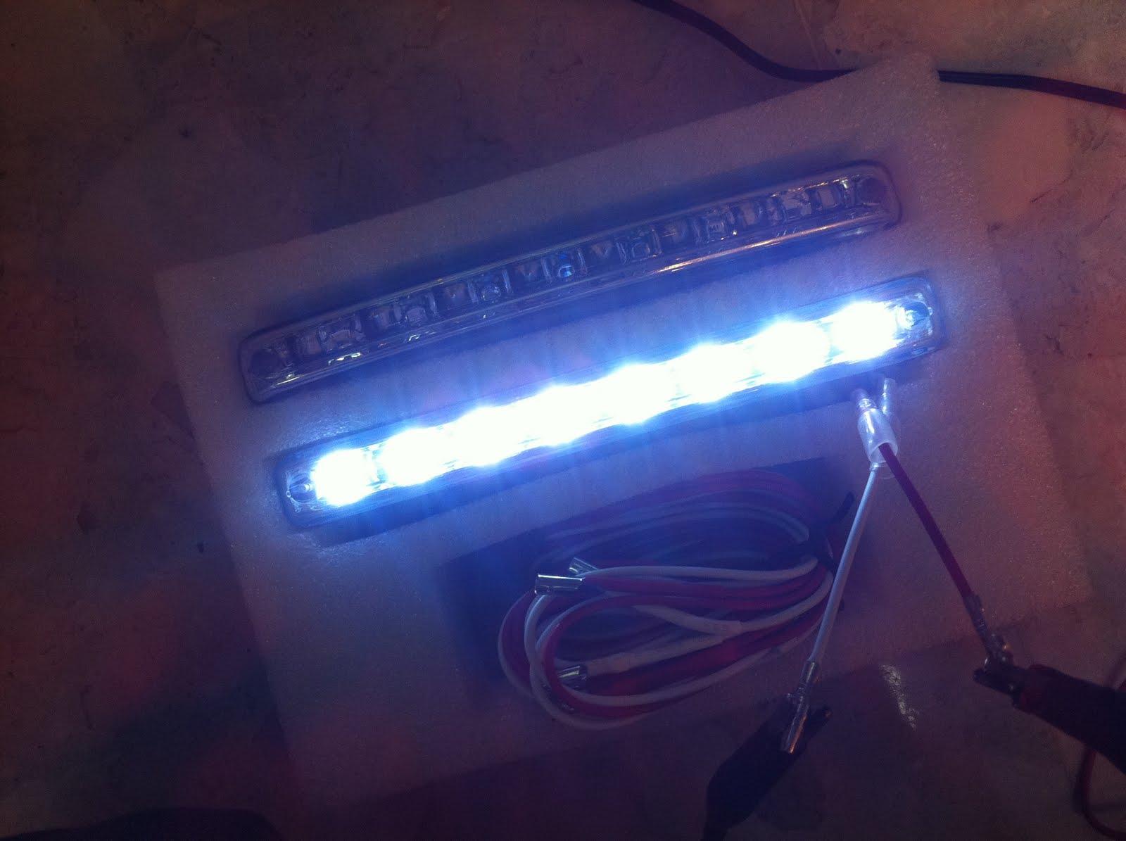 8 LED DAY RUNNING LIGHT