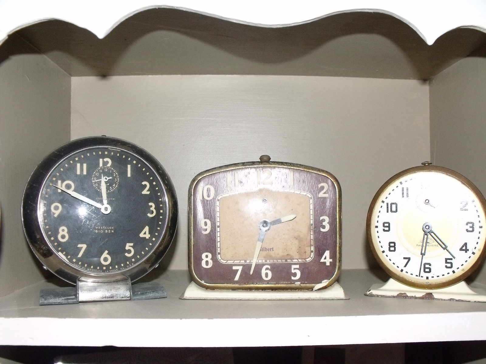 Pink Daisys Blog Clock Obsession