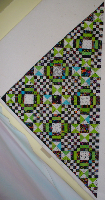 [Starting+to+piece+the+mystery+quilt.jpg]