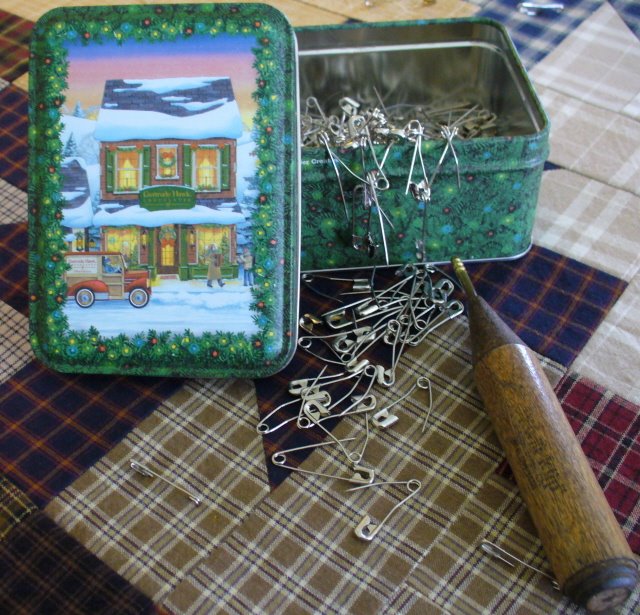 [Basting+equipment.jpg]