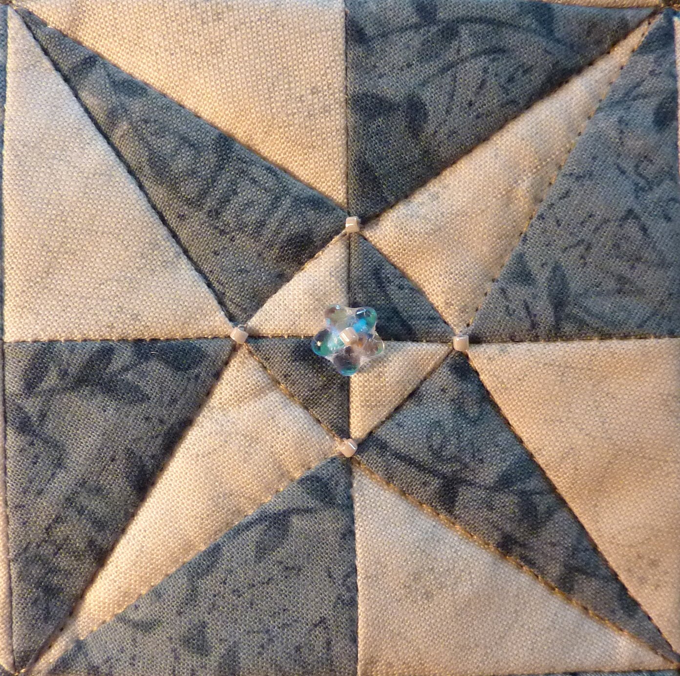 Kathy's Quilts Beading Crossed Canoes