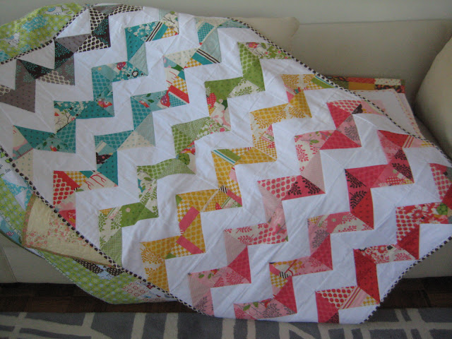Quiltation: Here Are All of the Quilts I Made.... This Year