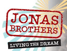 JONAS BROTHERS: LIVING THE DREAM