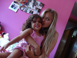 fakes: mães e filhas fakes: mães e filhas