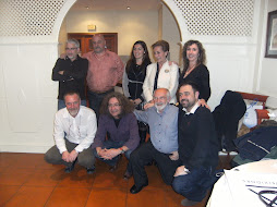 grupo de artistas con la edil de cultura de Ferrol y de terrassa