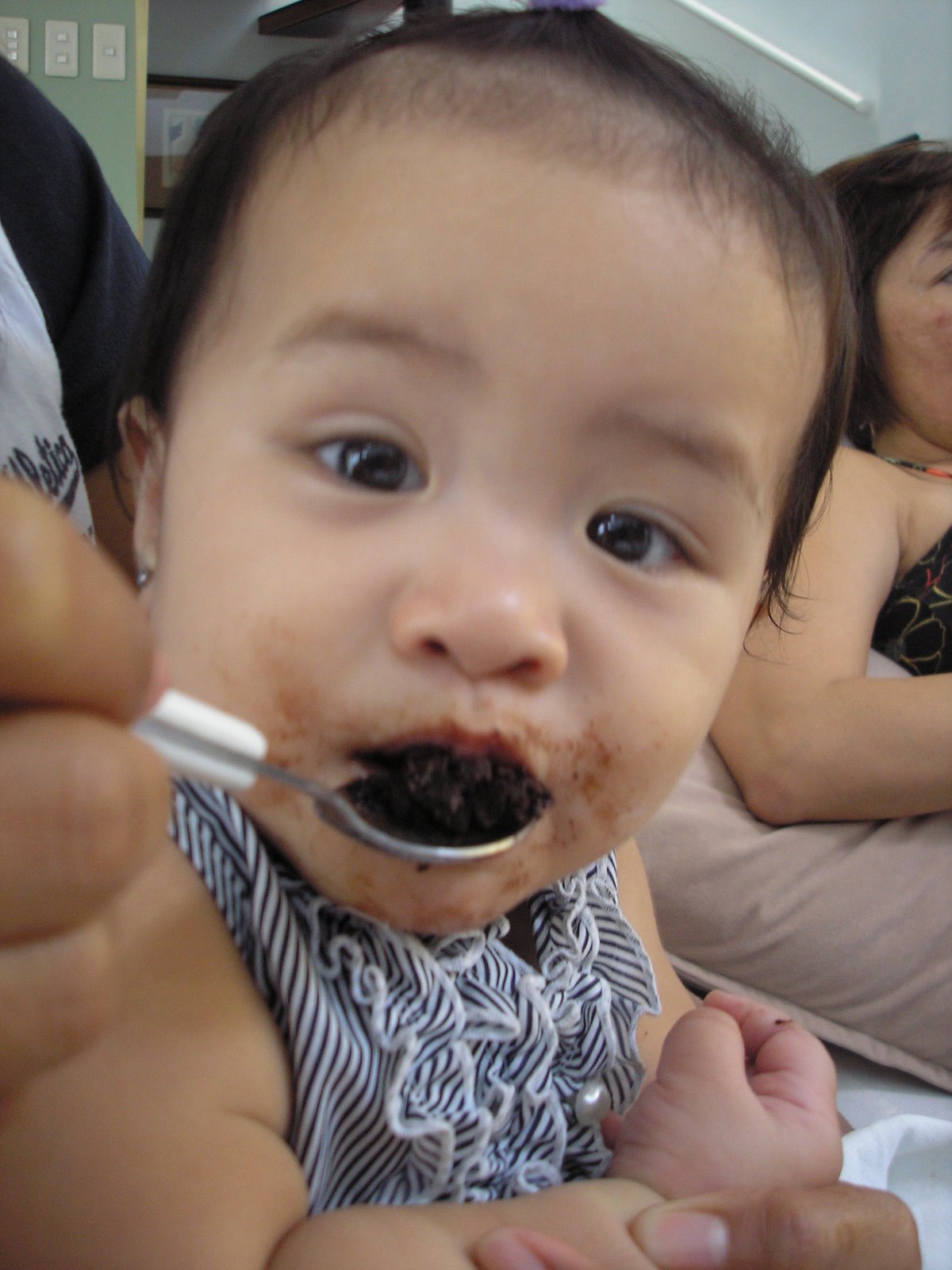 [Ashley_eating_cupcake.JPG]