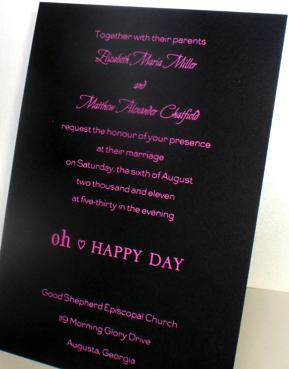 PaperHearts Invitation Studio Is it possible to print on dark paper?