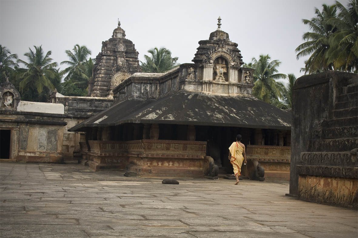 Photography: Shirsi Karnataka Photography: Shirsi Karnataka
