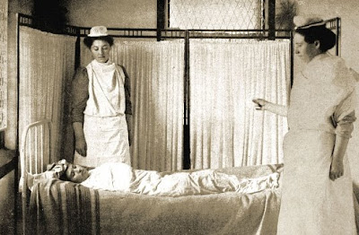  Arizona 'Air Conditioning bed with nurses 