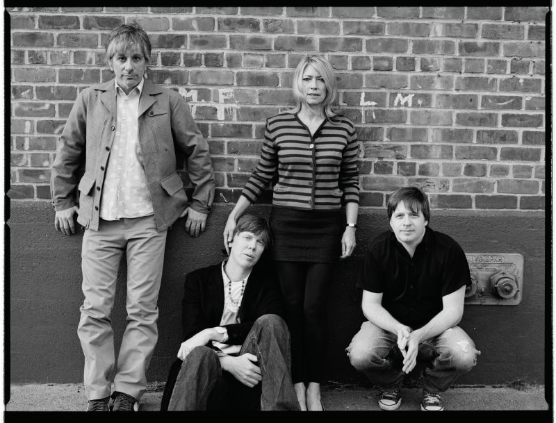[sonicyouthphoto2006.jpg]