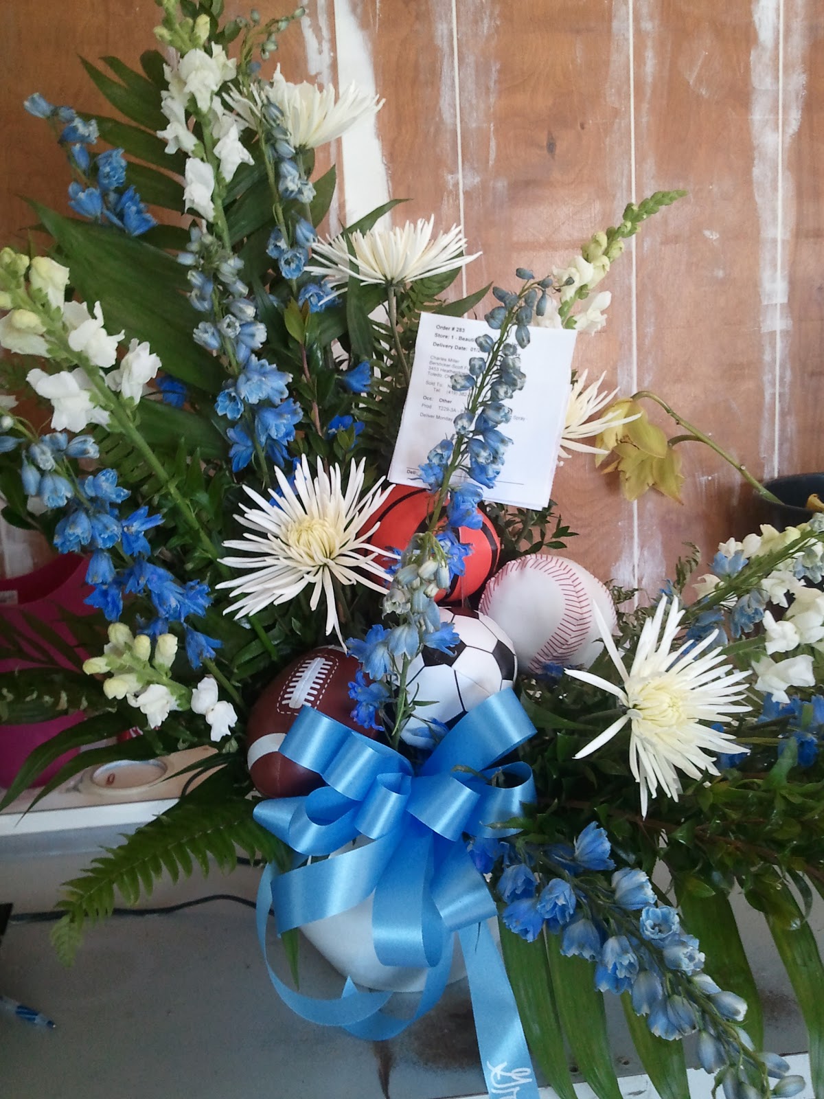 Beautiful Blooms by Jen Funeral Flowers Toledo Florist