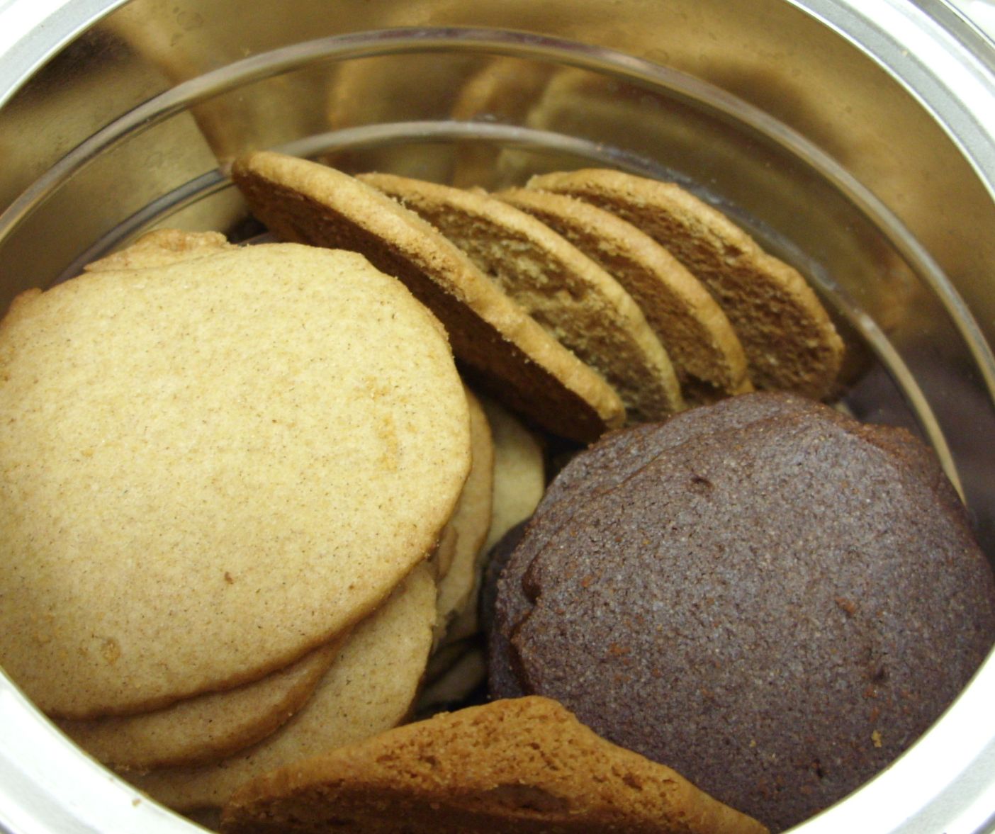 Eat The Blog Refrigerator CookiesBetty Crocker Picture Cookbook, 1950 ed.