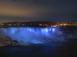 Cataratas do Niagara no Inverno - Beleza gelada