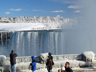 Cataratas do Niagara no Inverno - Beleza gelada